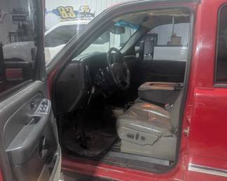 2005 GMC sierra 2500 hd crew cab Pickup 4D 6 1/2 ft