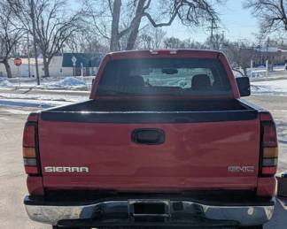2005 GMC sierra 2500 hd crew cab Pickup 4D 6 1/2 ft