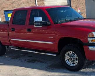 2005 GMC sierra 2500 hd crew cab Pickup 4D 6 1/2 ft