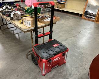 Milwaukee Packout Rolling Tool Box