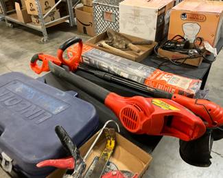 Black & Decker Weed Whip & Leaf Blower