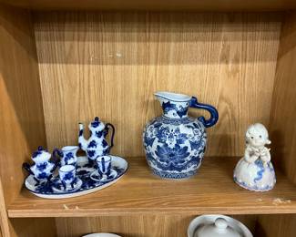 Miniature Blue & White Tea Set - Blue & White Chinoiserie Porcelain Pitcher - Porcelain Girl Bell