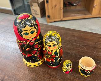 Russian Stacking Nesting Dolls