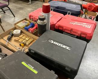 Husky & Milwaukee Tools