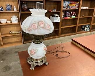 Victorian Style Glass/Metal Hurricane Table Lamp