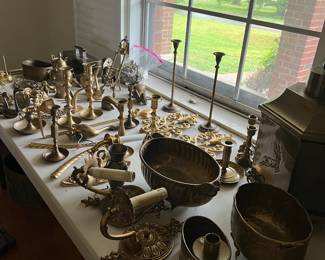 Lots of vintage brass items.
