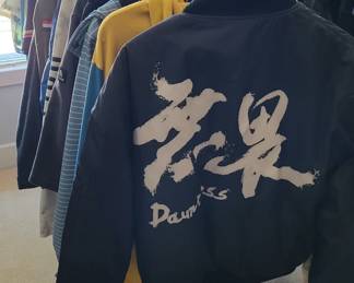 Mens name brand and one of a kind clothing. Heritage sweatshirts and tshirts.
Men/boys Nike, Adidas footware
