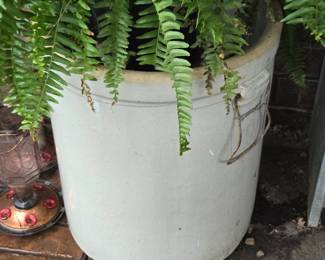 Crock With Bail Handles