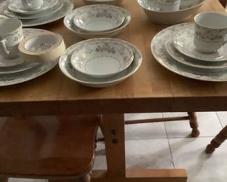 Table 50.00 in kenner