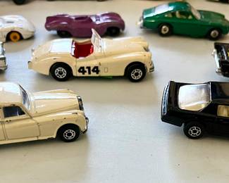 Vintage Hot Wheels, Matchbox, Tootsie toy cars