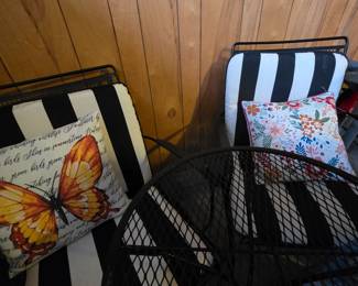 mama estate sale pstio