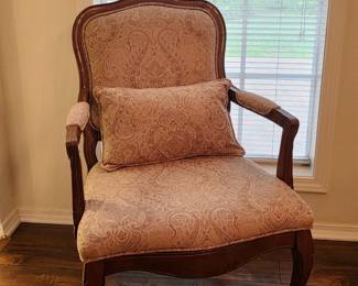 mama estate sale chair