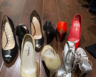 CHANEL, Manolo Blahnik Enzo Angiolini, Vero Cuoioc Heels size 9