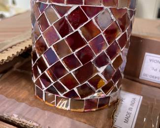 Box with mosaic vases/candleholders