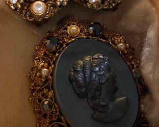 Vintage Costume Jewelry