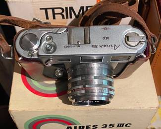 Vintage Aries 35 IIIC Camera with Box