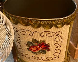 Decorative Trash Cans