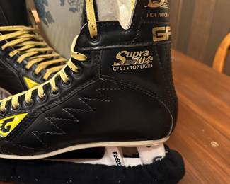 Graf Supra 704 Ice Hockey Skates (LIKE NEW)