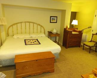 Queen size brass bed, lane cedar trunk