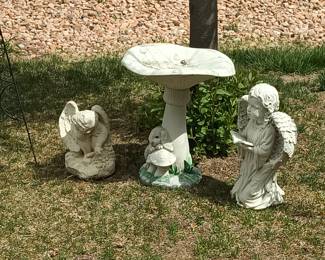 Yard decor and birdbath