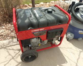 Troy-bilt 5550watt generator