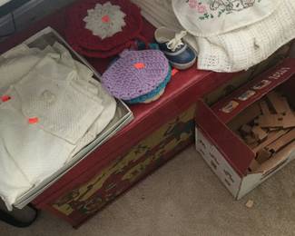 Toy chest
Baby clothes