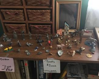 Miniature pewter
Books
Bookshelf
