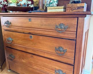 Beautiful antique chest of drawers