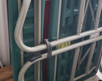 Folding hard plastic picnic table
