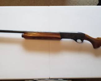 Remington - Model 1100 - 12ga magnum