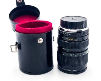 Quantaray 28-80mm Zoom Lens w/ Case