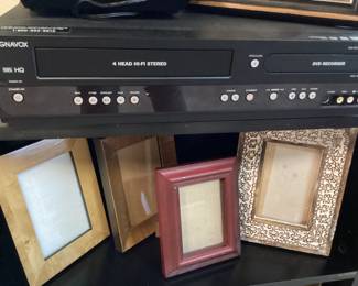 Magnavox VHS & DVD Player