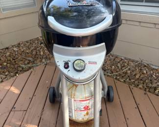 Char β broil patio bistro barbecue pit