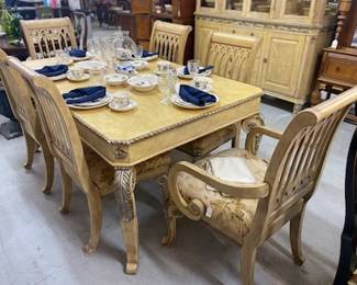 Off White Table & 6 Chairs w/Leaf