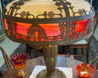 Red & Beige Slag Glass Lamp