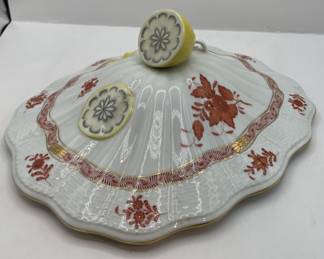 Lot 34 | Herend Hungary Lemon Tureen Replacement Lid