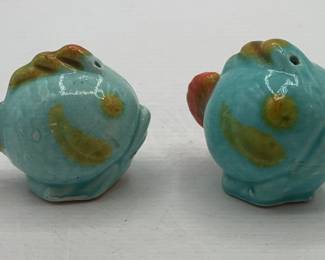 Lot 332 | Salt and Pepper Shakers Fish Colorful Blue Orange