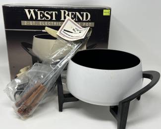 Lot 159 | West Bend Fondue Pot Set