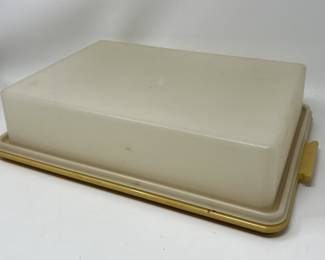 Lot 1Lot 141 | 1970s Tupperware Harvest Gold Cake Carrier