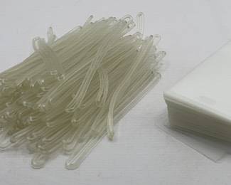 Lot 300 | Luggage Tag Loops 100 Pieces