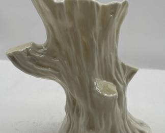 Lot 88 | Belleek Stump Vase Irish Porcelain Tree