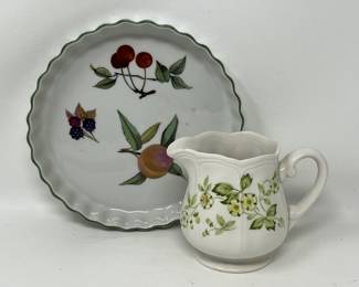 Lot 145 | Royal Worchester Quiche Dish & Creamer