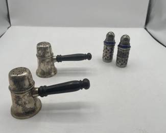 Lot 110 | Fancy Salt and Pepper Shaker Lot Silver Cobalt