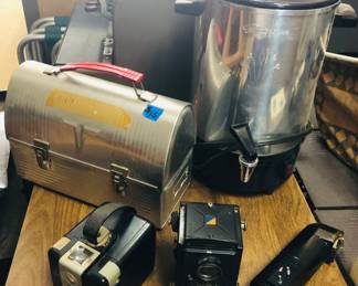 Office Percolator, lunchbox, camaras