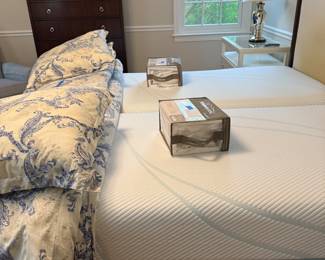 Ethan Allen Bedroom Set with Tempur-Pedic® TEMPUR-Adapt® Mattress & TEMPUR-Ergo® ProSmart® Air Adjustable Base