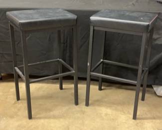 Bar Stools With Faux Leather Tops