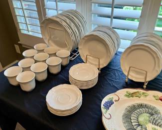 Mikasa French Countryside china set