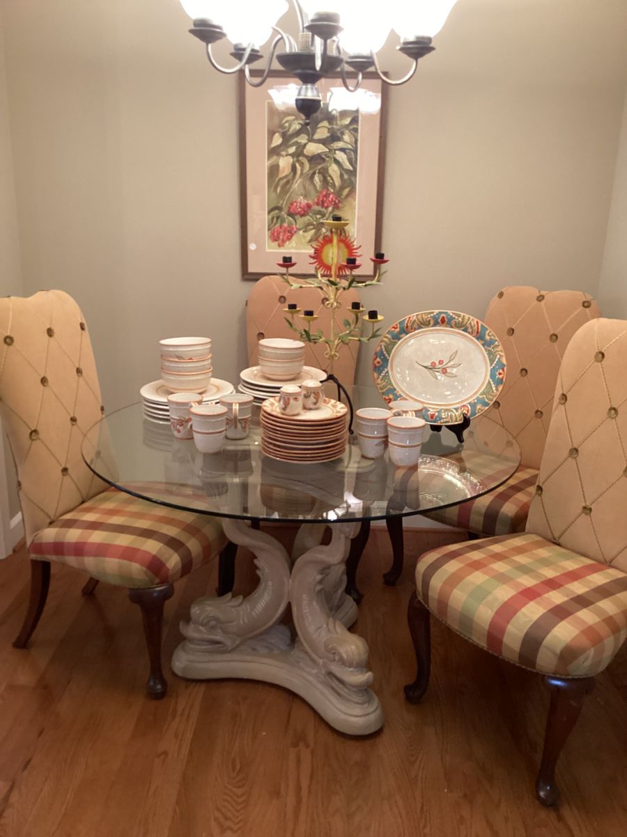 DR Table Set