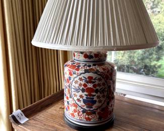 Imari porcelain lamp