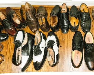 Men's 10.5 shoes